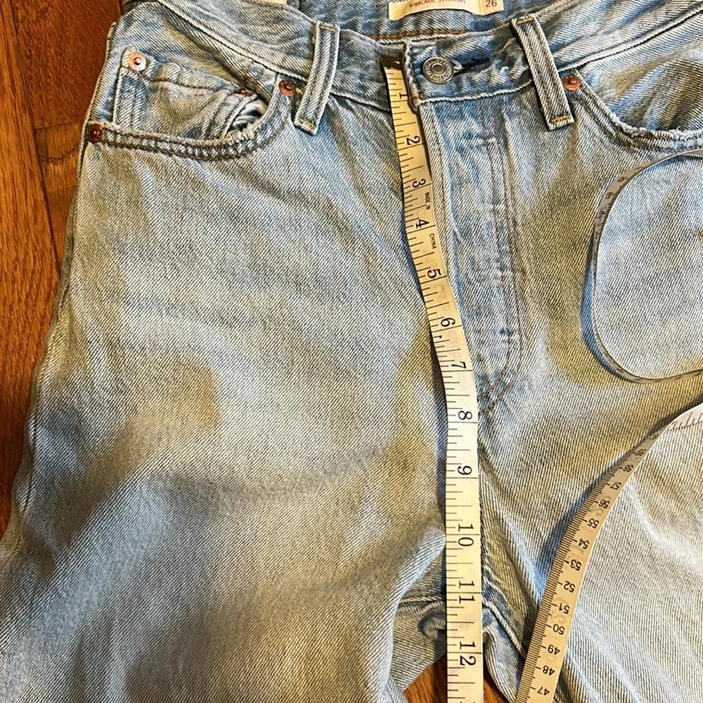 Levis Ribcage Straight Jeans - Picture 6 of 10